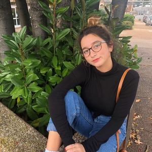 Meet your Posher, Lauren